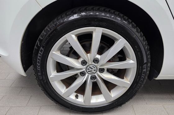 Volkswagen Golf 2.0 TDI — пробег 102 301 км — фото 5 из 5