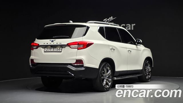 Ssangyong Rexton из Кореи Encar