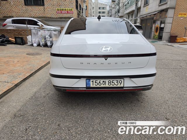 Hyundai Grandeur 2,5 Gasoline 2WD Calligraphy — пробег 29 954 км — фото 5 из 5