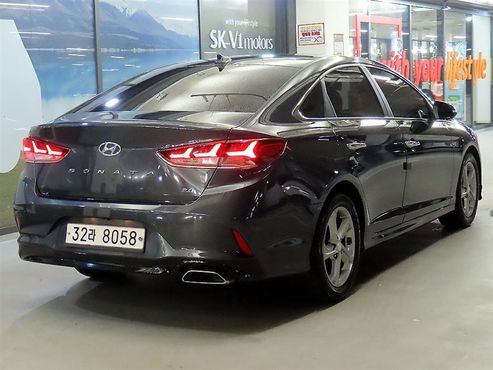 Hyundai Sonata 2.0 Smart — пробег 194 915 км — фото 4 из 5
