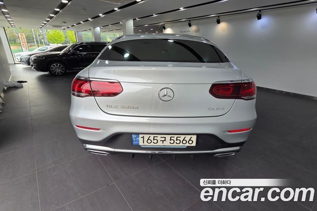 Mercedes-Benz GLC-Class GLC220 d 4MATIC Coupe — пробег 43 877 км — фото 4 из 5