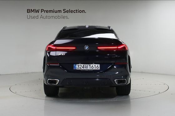 BMW X6 xDrive40i M Sport — пробег 12 825 км — фото 3 из 5