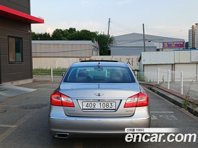 Hyundai Genesis из Кореи Encar