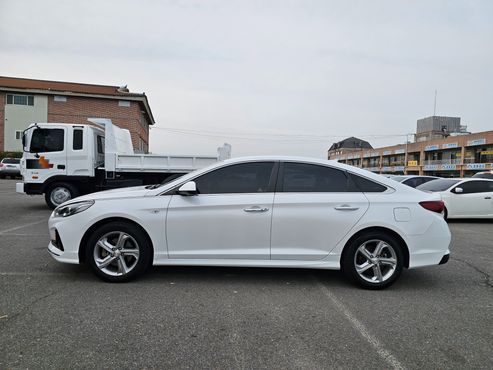 Hyundai Sonata LPI Style — пробег 99 066 км — фото 2 из 5