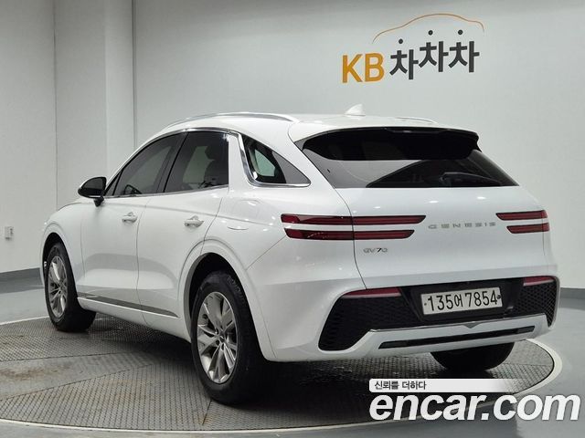 Genesis GV70 из Кореи Encar