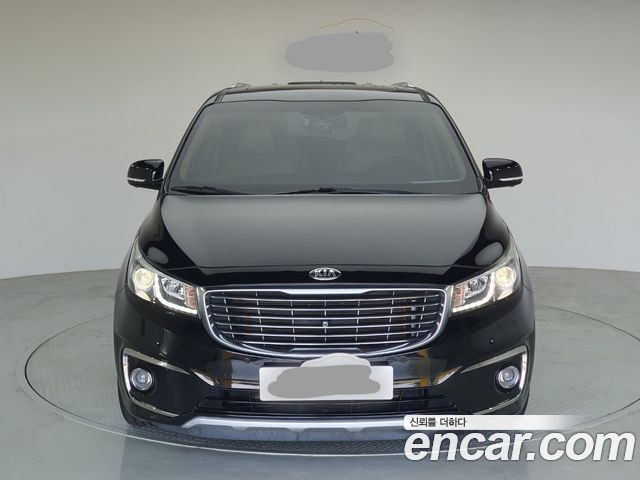 Kia Carnival Gasoline 7-seater Limousine President — пробег 58 662 км — фото 3 из 5