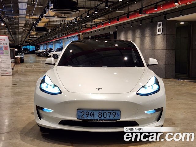 Tesla Model 3 Long Range AWD — пробег 118 180 км — фото 1 из 5