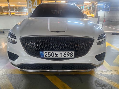 Genesis GV70 2.5T Gasoline AWD — пробег 38 000 км — фото 1 из 5