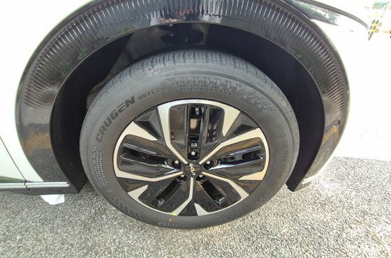 Kia EV6 Long Range Earth — пробег 90 км — фото 3 из 5