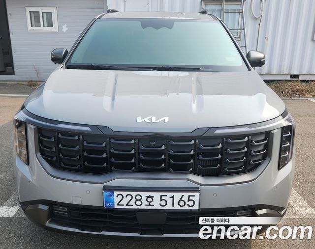 Kia Carnival Diesel 9-Seater Gravity — пробег 22 164 км — фото 3 из 5