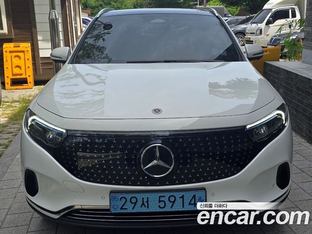 Mercedes-Benz EQA EQA250 Electric Art — пробег 27 000 км — фото 1 из 5