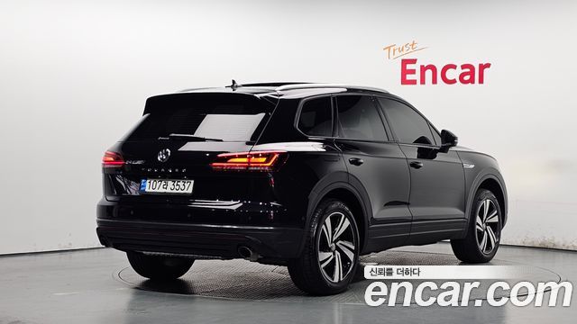 Volkswagen Touareg из Кореи Encar