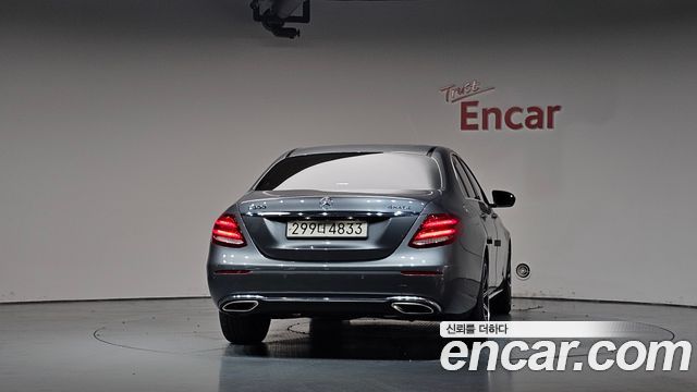 Mercedes-Benz E-Class E200 Avantgarde — пробег 85 882 км — фото 4 из 5