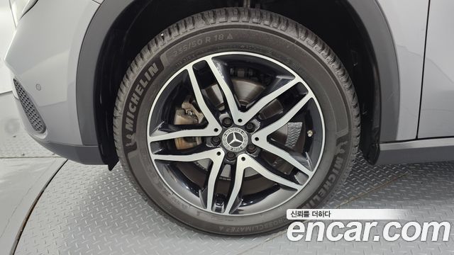 Mercedes-Benz GLA-Class из Кореи Encar