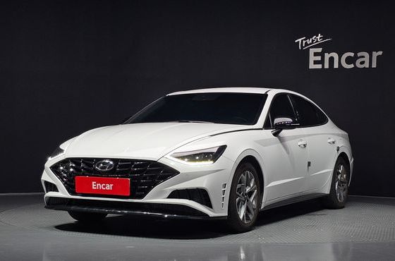 Hyundai Sonata 2.0 Premium Plus — пробег 66 093 км — фото 1 из 5