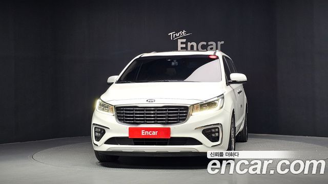Kia Carnival из Кореи Encar