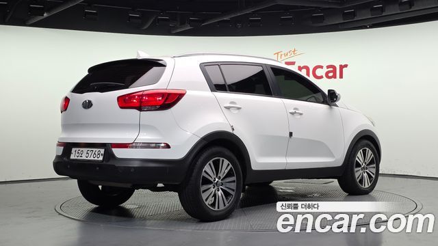Kia Sportage Diesel 2WD Trendy — пробег 224 330 км — фото 2 из 5