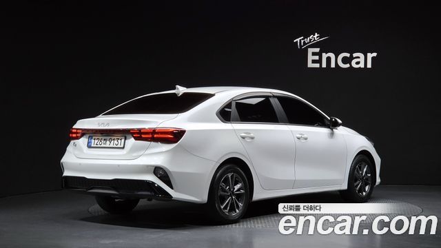 Kia K3 из Кореи Encar
