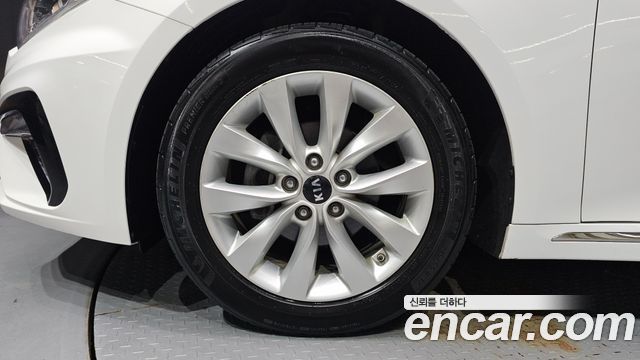 Kia K5 из Кореи Encar