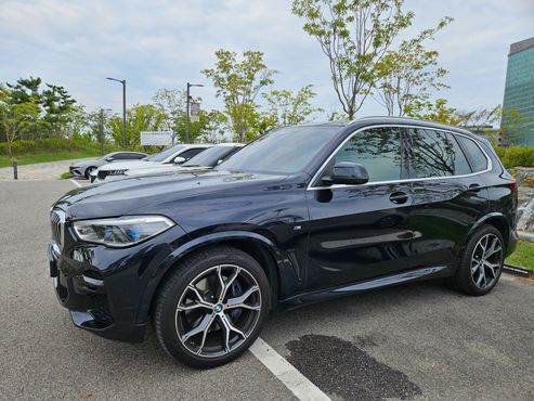 BMW X5 xDrive 40i M Sport — пробег 66 600 км — фото 2 из 5