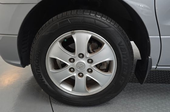 Hyundai Starex 4WD 11-Seater Wagon CVX Luxury — пробег 130 006 км — фото 5 из 5