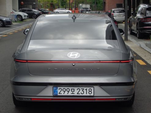 Hyundai Grandeur 3.5 LPG 2WD (Taxi) VIP — пробег 180 470 км — фото 4 из 5
