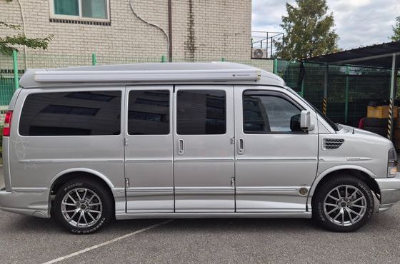 Chevrolet Express Van 5.3 AWD — пробег 158 000 км — фото 5 из 5