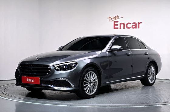 Mercedes-Benz E-Class E220d 4MATIC Exclusive — пробег 81 221 км — фото 1 из 5