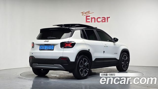 Jeep Avenger Altitude — пробег 38 743 км — фото 2 из 5