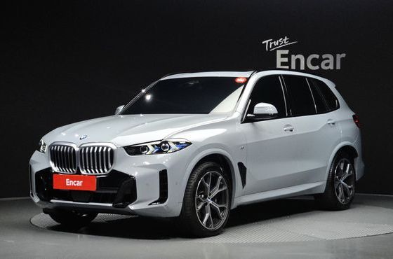BMW X5 xDrive 40i M Sport — пробег 4 095 км — фото 1 из 5