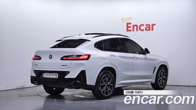 BMW X4 xDrive20i M Sport — пробег 88 146 км — фото 2 из 5