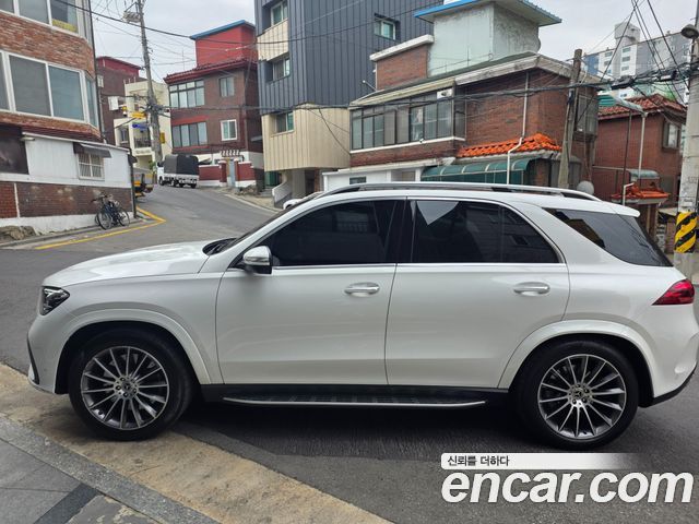 Mercedes-Benz GLE-Class GLE450 4MATIC — пробег 10 000 км — фото 4 из 5