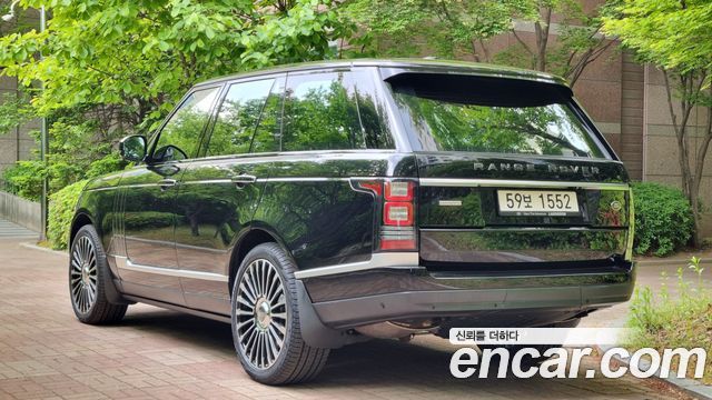 Land Rover Range Rover 4.4 SDV8 Vogue SE DIESEL — пробег 207 500 км — фото 4 из 5
