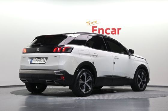 Peugeot 3008 1.2 Pure Tech GT — пробег 41 810 км — фото 2 из 5