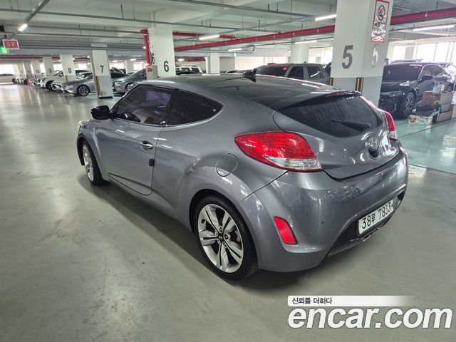 Hyundai Veloster DCT Pack — пробег 60 000 км — фото 3 из 5