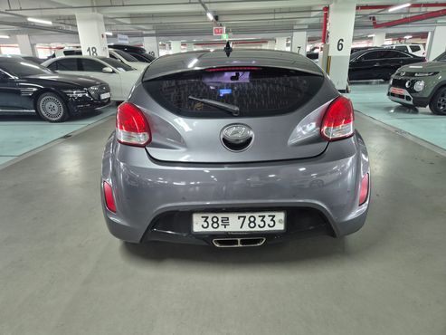 Hyundai Veloster DCT Pack — пробег 60 000 км — фото 4 из 5