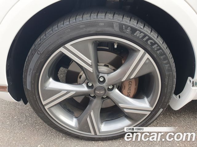 Genesis GV80 из Кореи Encar