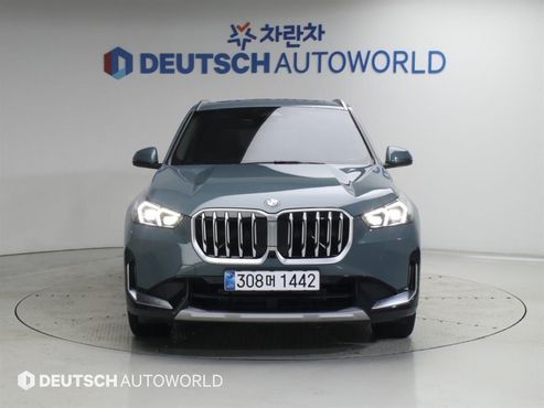 BMW X1 xDrive 20i xLine — пробег 10 831 км — фото 3 из 5