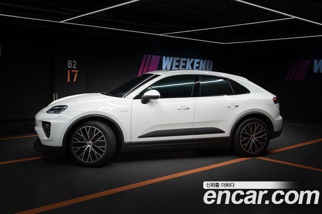 Porsche Macan Base 4 — пробег 5 700 км — фото 2 из 5