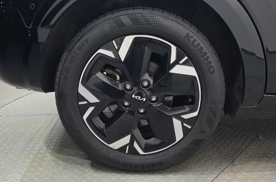 Kia Niro Earth — пробег 47 112 км — фото 5 из 5