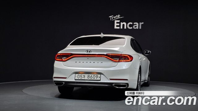 Hyundai Grandeur из Кореи Encar