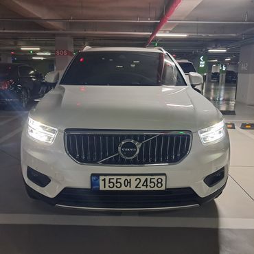 Volvo XC40 B4 Inscription — пробег 72 594 км — фото 1 из 5