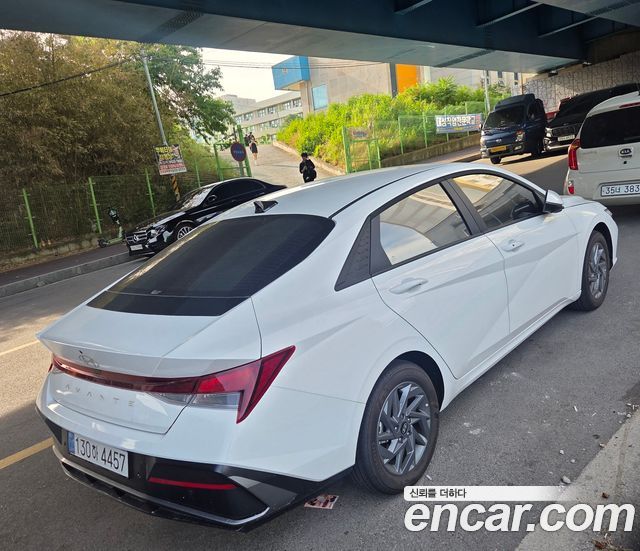 Hyundai AVANTE 1.6 Modern — пробег 5 291 км — фото 2 из 5