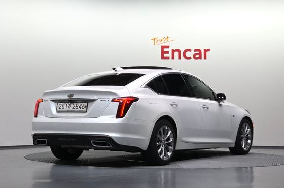 Cadillac CT5 2.0 Premium Luxury — пробег 106 662 км — фото 2 из 5