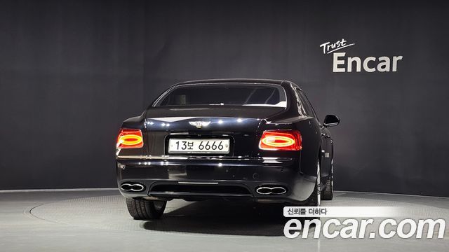 Bentley Flying Spur 4.0 — пробег 79 008 км — фото 4 из 5