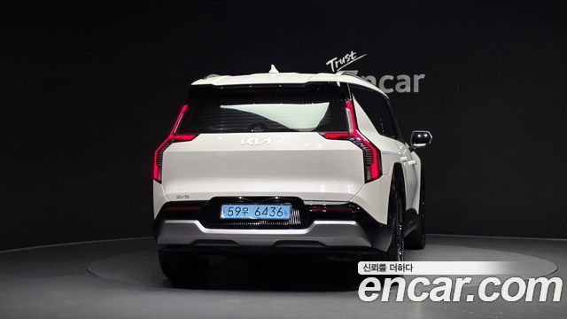 Kia EV9 из Кореи Encar