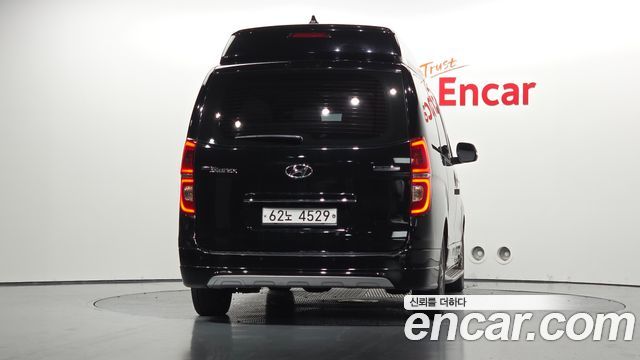 Hyundai Starex из Кореи Encar