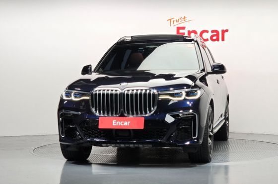 BMW X7 xDrive 40d M Sport 6STR — пробег 85 333 км — фото 3 из 5