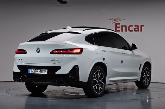 BMW X4 xDrive20i M Sport — пробег 52 532 км — фото 2 из 5