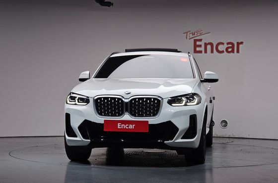 BMW X4 xDrive20i M Sport — пробег 52 532 км — фото 3 из 5